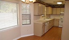  110 5 Iron Cir, Summerville, Sc 29483 3 Beds 2 Baths 1,450 Sqf in Summerville, SC (Photo 4 of 4)