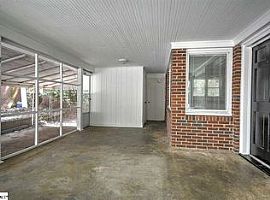  27 Twin Springs Dr, Greenville, Sc 29605 2 Beds 1 Bath 1,190 S in Greenville, SC