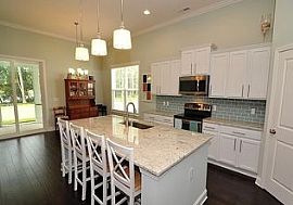  7626 Vancouver Ct, Wilmington, Nc 28412 3 Beds 2 Baths 2,030 S in Wilmington, NC (Photo 4 of 5)