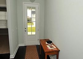  7626 Vancouver Ct, Wilmington, Nc 28412 3 Beds 2 Baths 2,030 S in Wilmington, NC (Photo 5 of 5)