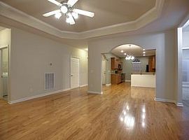  4016 Lilac Ln, Spring Hill, Tn 37174 3 Beds 2 Baths 1,749 Sqft in Spring Hill, TN (Photo 3 of 11)