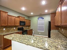  4016 Lilac Ln, Spring Hill, Tn 37174 3 Beds 2 Baths 1,749 Sqft in Spring Hill, TN (Photo 5 of 11)