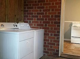 513 E 49th St Savannah, Ga 31405 (747) 444-3766 in Savannah, GA (Photo 5 of 9)