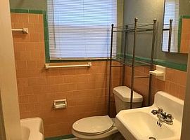 513 E 49th St Savannah, Ga 31405 (747) 444-3766 in Savannah, GA (Photo 6 of 9)