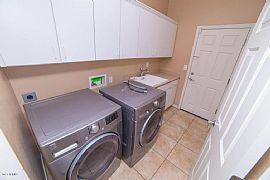 2515 W Brookhart Way, Phoenix, Az 85085 4 Beds 2 Baths 2,108 Sq in Phoenix, AZ (Photo 7 of 8)