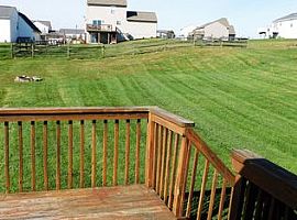  1250 Monocacy Ct, Independence, Ky 41051 3 Beds 2.5 Baths 1,33 in Independence, KY (Photo 3 of 9)