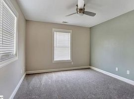  206 Anderson St, Greenville, Sc 29601 3 Beds 2 Baths 1,260 Sqf in Greenville, SC (Photo 3 of 7)