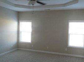516 New Hanover Trl, Jacksonville (747) 444-3766 in Jacksonville, NC (Photo 7 of 7)