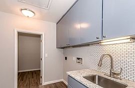 2400 Hermitage Dr, Montgomery, Al 36111 in Montgomery, AL (Photo 8 of 12)