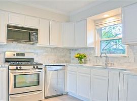 6406 Vanderbilt Ave Dallas, Tx 75214 (747) 444-3766 in Dallas, TX (Photo 4 of 11)