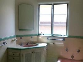  2115r Roanoke Rd, San Marino, Ca 91108 4 Beds 2 Baths 2,059 Sq in San Marino, CA (Photo 4 of 6)