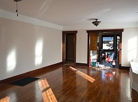  780 Dawson Ave, Long Beach, Ca 90804 3 Beds 1 Bath 1,568 Sqft in Long Beach, CA (Photo 3 of 5)