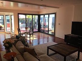  1714 Comstock Ave, Los Angeles, Ca 90024 4 Beds 2 Baths 2,054  in Los Angeles, CA (Photo 6 of 8)