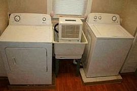  33628 Beechwood St, Westland, Mi 48185 3 Beds 1 Bath 1,100 Sqf in Westland, MI (Photo 7 of 7)