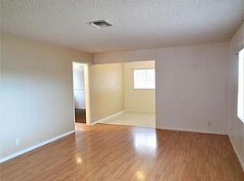  Date Ave Lancaster, Ca 93534  in Lancaster, CA (Photo 2 of 4)