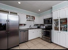  532 Navajo Dr, Keller, Tx 76248 3 Beds 2 Baths 1,373 Sqft in Keller, TX (Photo 3 of 3)