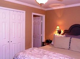 5314 De Lange Ln, Houston, Tx in Houston, TX (Photo 3 of 6)