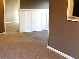 2014 Burlingame Dr Se, Huntsville, Al 35803 in Huntsville, AL (Photo 6 of 8)