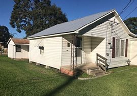 1111 Mountainbrook Dr, Shreveport, La 71118 3 Beds 2 Baths 2,03 in Los Angeles, CA (Photo 3 of 5)