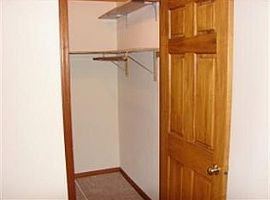 6003 Erie St, Racine, Wi 53402 2 Beds 1.5 Baths 800 Sqft in Racine, WI (Photo 10 of 12)