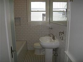 4618 Shoalwood Ave, Austin, Tx 78756 2 Beds 1 Bath 1,124 Sqft in Austin, TX (Photo 3 of 6)