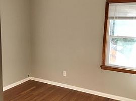 2009 Lorimer Rd, Parma, Oh 44134 3 Beds 1.5 Baths 1,296 Sqft in Parma, OH (Photo 2 of 9)