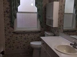 3290 Dogwood Dr S, Salem, Or 97302 3 Beds 2.5 Baths 1,908 Sqft in Salem, OR (Photo 7 of 7)