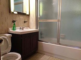  505 Johnson St, South Bend, in 46628 4 Beds 1 Bath 1,482 Sqft in South Bend, IN (Photo 9 of 9)