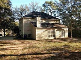 107 Comer Cir Daphne, Al 36526 (747) 444-3766 in Daphne, AL (Photo 1 of 10)