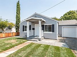 This Charming Little Home Located in Luna Park in San Jose, CA