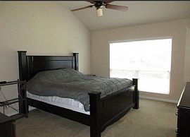 Beautiful One Story Home with Wide Open Floor Plan and High Cei in San Antonio, TX (Photo 4 of 7)