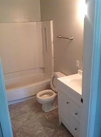 513 East St, Athens, Al 35611 in Athens, AL (Photo 2 of 4)