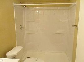 7100 W Cheryl Dr, Peoria, Az 85345 in Peoria, AZ (Photo 7 of 7)