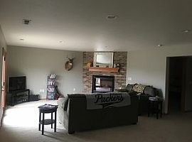 840 Wagon Dr, West Salem, Wi 54669 in West Salem, WI (Photo 7 of 10)