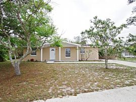 2956 Keesler St, Deltona, Fl 32738 in Deltona, FL