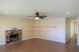 Beautiful 4 Bedroom Home in Rancho Cucamonga in Rancho Cucamonga, CA (Photo 3 of 8)