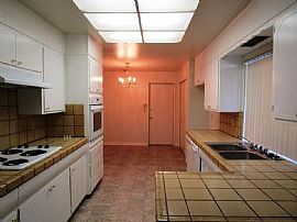 3 Bedroom, 2 Bath, 2 Car Garage Unit with Garage Door Opener. in Stockton, CA (Photo 5 of 12)