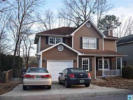 2201 Williamsburg Dr, Pelham, Al 35124 in Pelham, AL