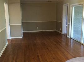  1632 Rifle Range Rd, Mount Pleasant, Sc 29464 4 Beds 2.5 Baths in Mount Pleasant, SC (Photo 3 of 4)