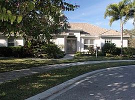 8557 Greenside Ct, Sarasota,  in Sarasota, FL (Photo 2 of 4)