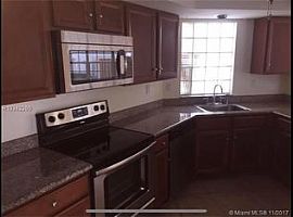 4328 Hazel Ave Apt C, Palm Beach Gardens, Fl  in Palm Beach Gardens, FL (Photo 2 of 6)