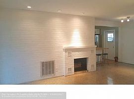 1613 Sw 13th St in Fort Lauderdale, FL (Photo 6 of 6)