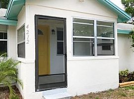 4212 W Ohio Ave in Tampa, FL (Photo 2 of 8)