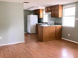 4212 W Ohio Ave in Tampa, FL (Photo 6 of 8)