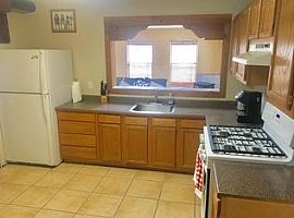 8112 Princess Jeanne Ave Ne, Albuquerque, in Albuquerque, NM (Photo 5 of 12)