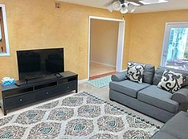 8112 Princess Jeanne Ave Ne, Albuquerque, in Albuquerque, NM (Photo 7 of 12)