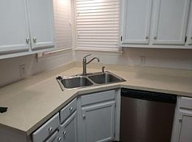  102 Post Oak Rd, Hendersonville, Tn 37075 3 Beds 2 Baths 1,315 in Hendersonville, TN (Photo 4 of 4)