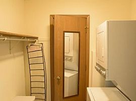  7717 Carrington Dr, Madison, Wi 53719 2 Beds 1 Bath 1,000 Sqft in Madison, WI (Photo 3 of 5)