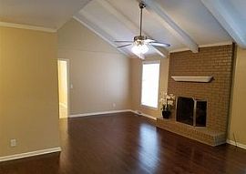 109 Montclair Rd, Mauldin, Sc 29662 3 Beds 2 Baths in Mauldin, SC (Photo 2 of 5)