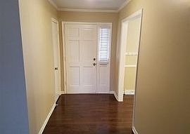 109 Montclair Rd, Mauldin, Sc 29662 3 Beds 2 Baths in Mauldin, SC (Photo 5 of 5)